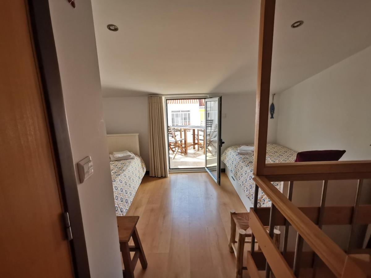 Casa Na Onda Liberdade Appartement Nazaré Buitenkant foto