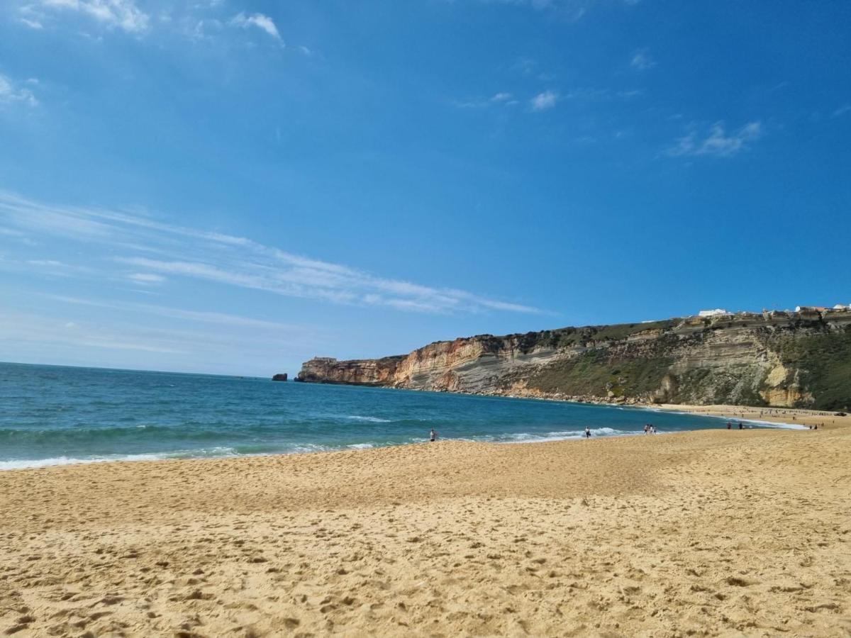 Casa Na Onda Liberdade Appartement Nazaré Buitenkant foto