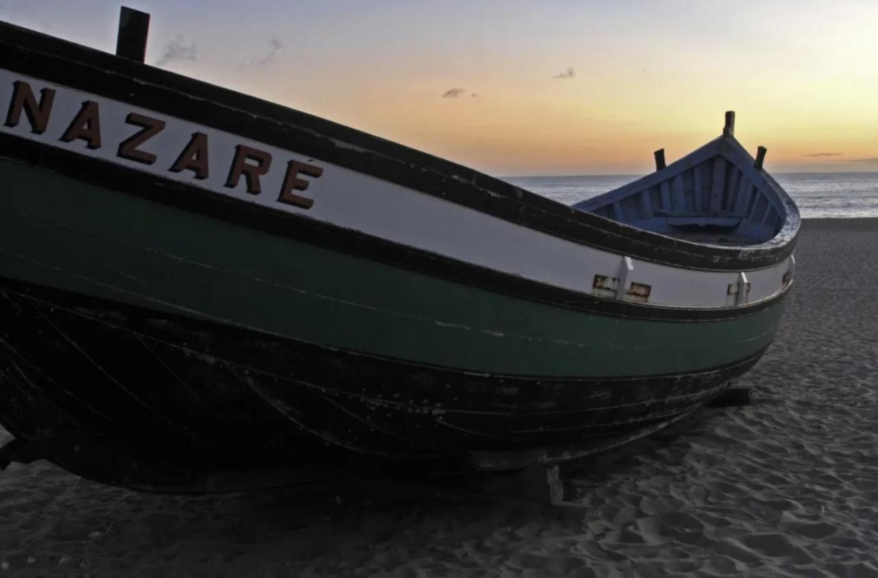 Casa Na Onda Liberdade Appartement Nazaré Buitenkant foto