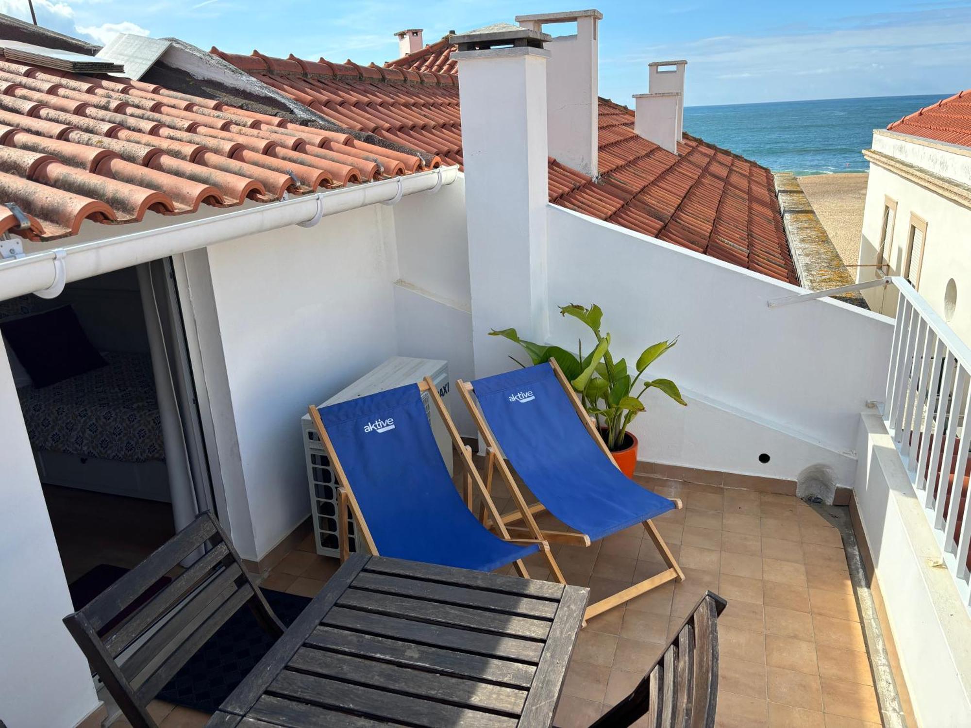 Casa Na Onda Liberdade Appartement Nazaré Buitenkant foto