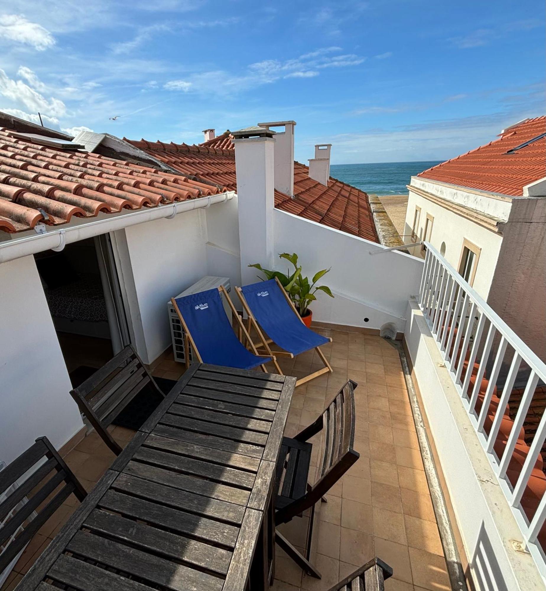 Casa Na Onda Liberdade Appartement Nazaré Buitenkant foto